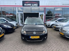 Volkswagen Touran - 1.4 TSI Highline PANO, PDC, NAVI
