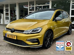 Volkswagen Golf - 1.0 TSI R-Line Led, Pano, Digidash, Carplay, Camera, LM