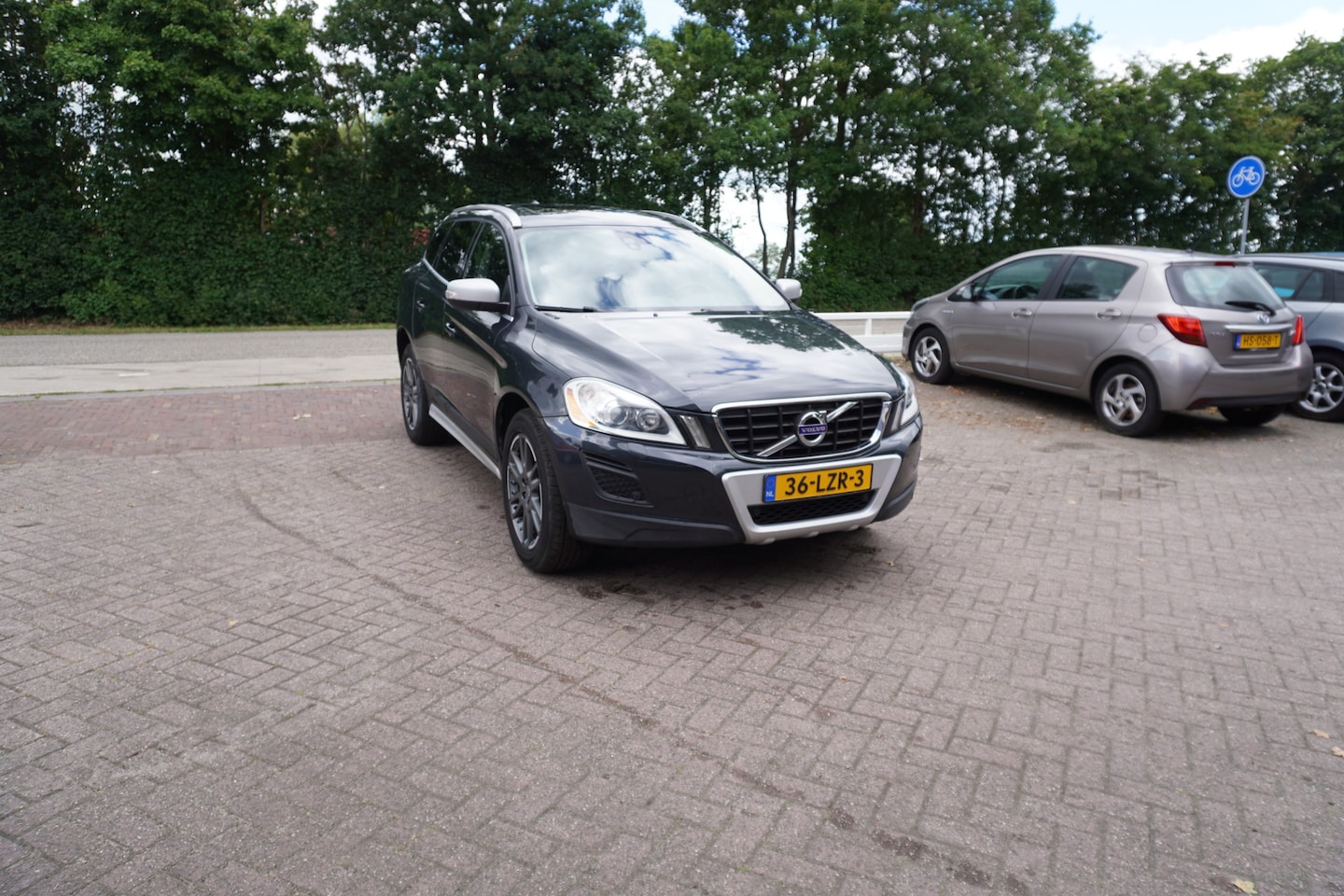 Volvo XC60 - 2.0T Summum OPEN DAK CAMERA STOELVERWARMING LEER - AutoWereld.nl