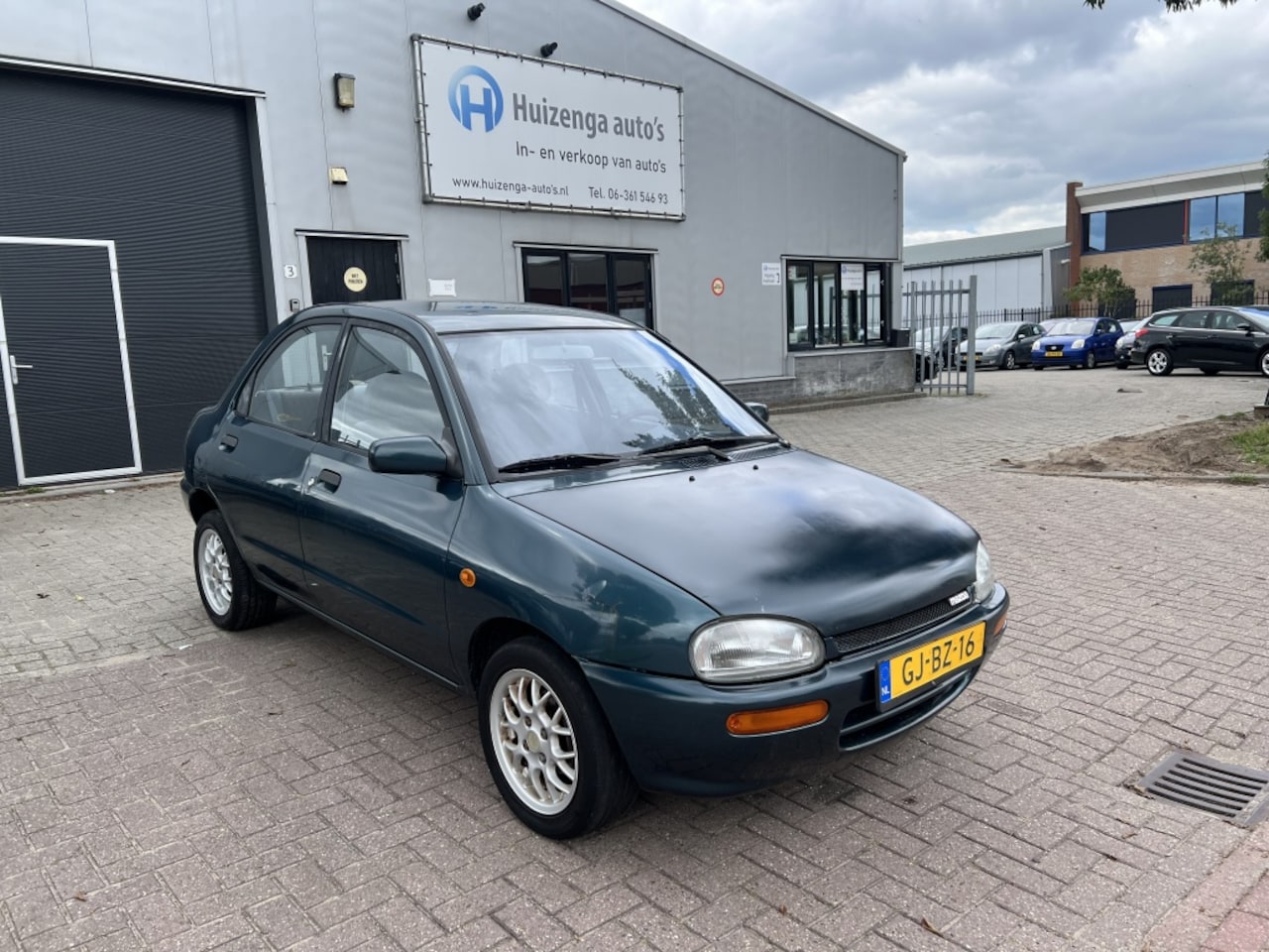 Mazda 121 - 1.3i LX | 5DRS!| EXPORT - AutoWereld.nl