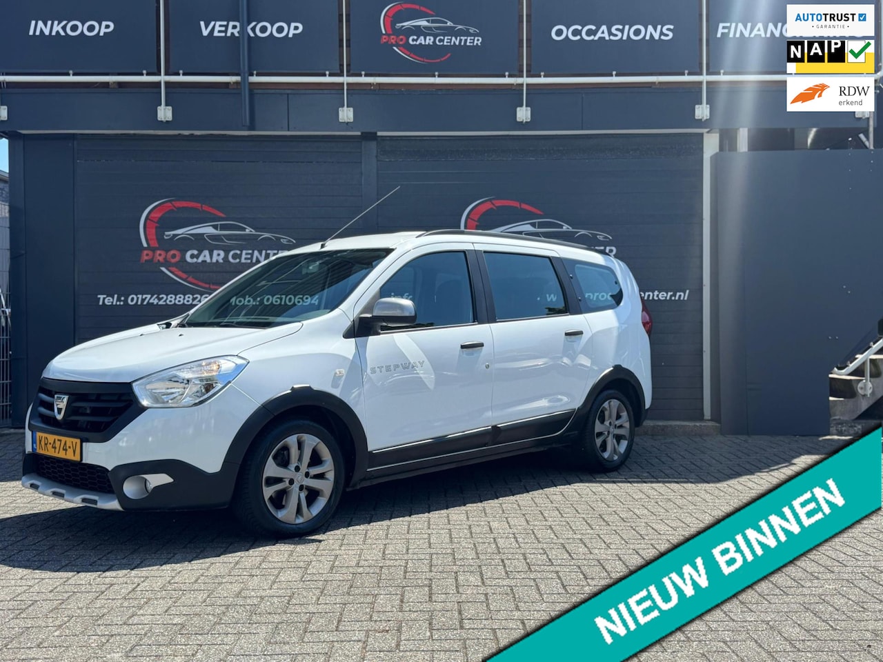 Dacia Lodgy - 1.2 TCe Stepway 7p.AIRCO|CRUISE|CAM|NAVI|PDC|STOEL.VER|EL.RAMEN|LMV|NAP - AutoWereld.nl