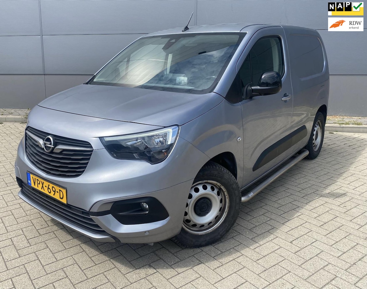 Opel Combo-e - L1H1 Edition 50 kWh - AutoWereld.nl