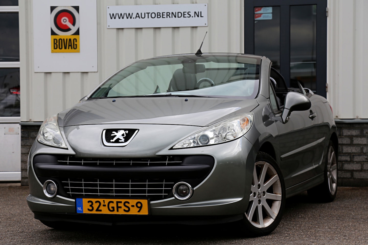 Peugeot 207 CC - 1.6 VTi Roland Garros*NL-Auto*Perfect Onderh.*Hardtop/Windscherm/Climate-Control/Cruise-Co - AutoWereld.nl