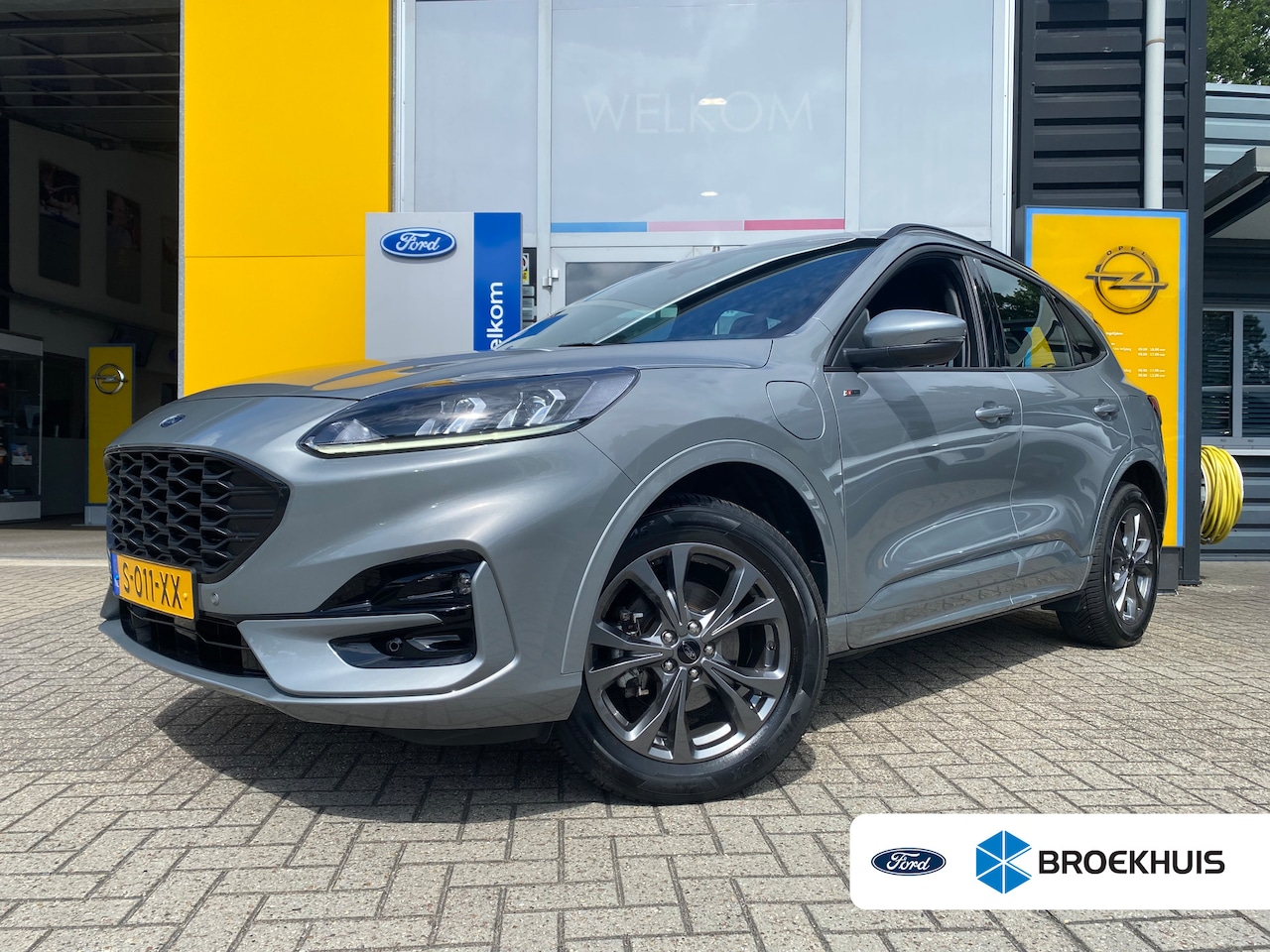 Ford Kuga - 2.5 225PK PLUG-IN HYBRIDE ST-Line | STOEL STUUR EN VOORRUITVERWARMING| CAMERA| DAB| NAVIGA - AutoWereld.nl
