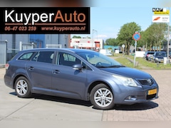 Toyota Avensis Wagon - 2.0 VVTi Dynamic Business Special AUTOMAAT CLIMA TREKHAAK NAVI