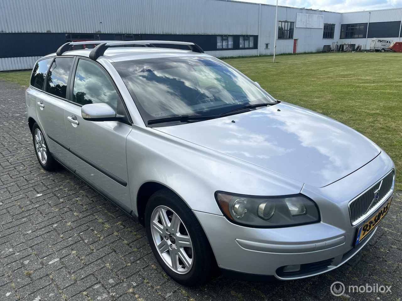 Volvo V50 - 1.8 Edition I / APK / NAP / Airco / Cruise / Trekhaak / - AutoWereld.nl