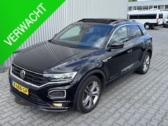 Volkswagen T-Roc - 2.0 TSI 4Motion R-line*AUTOM.*PANODAK*ACC*LED