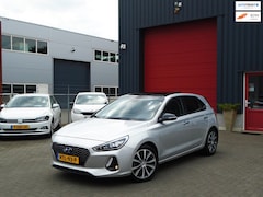 Hyundai i30 - 1.4 T-GDI Premium, Leder, Pano, Navi