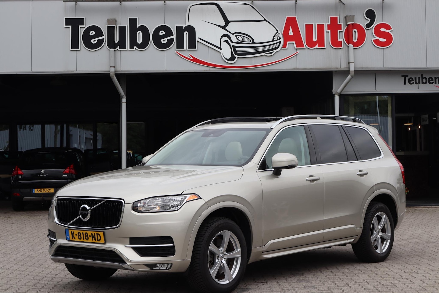 Volvo XC90 - 2.0 T5 AWD Inscription Panoramadak, Schuif- kanteldak, Navigatie, Cruise control, Climate - AutoWereld.nl