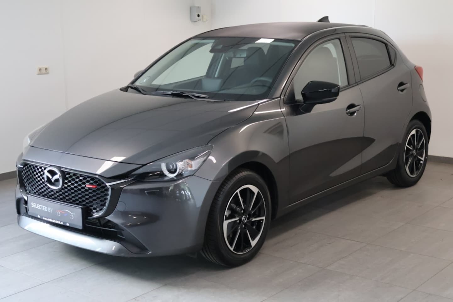 Mazda 2 - 1.5 SA-G Homura Aka - AutoWereld.nl