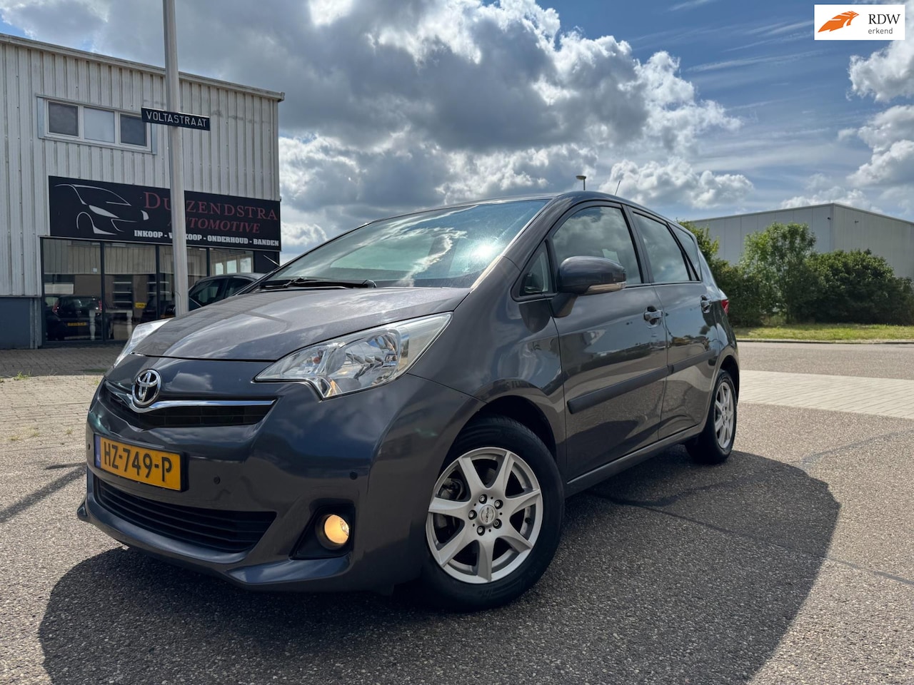 Toyota Verso S - 1.3 VVT-i Aspiration Automaat - AutoWereld.nl