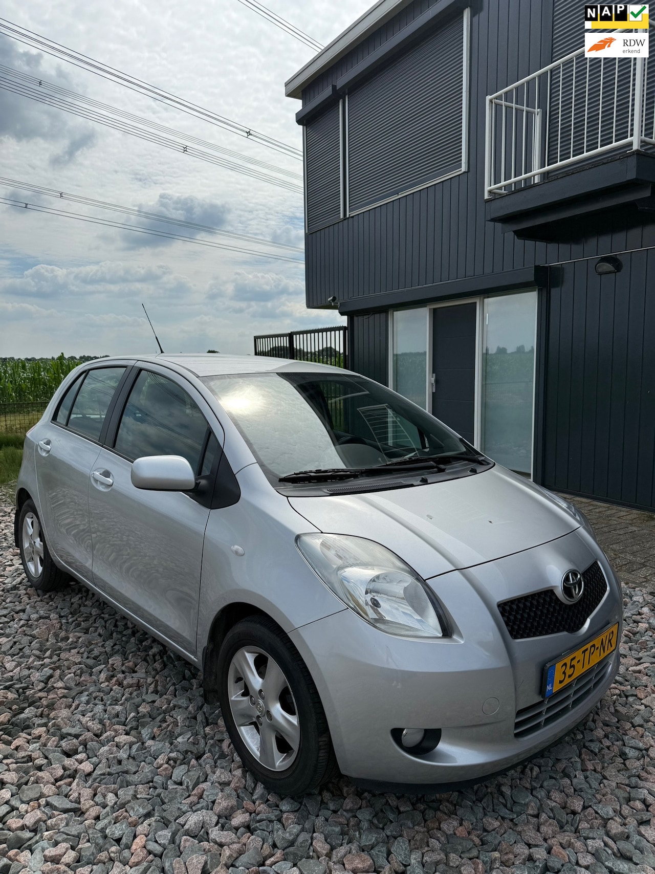 Toyota Yaris - 1.3 VVT-i Luna 1.3 VVTi Luna - AutoWereld.nl