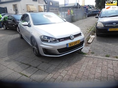 Volkswagen Golf - 2.0 GTI dsg pano elek pak nap apk