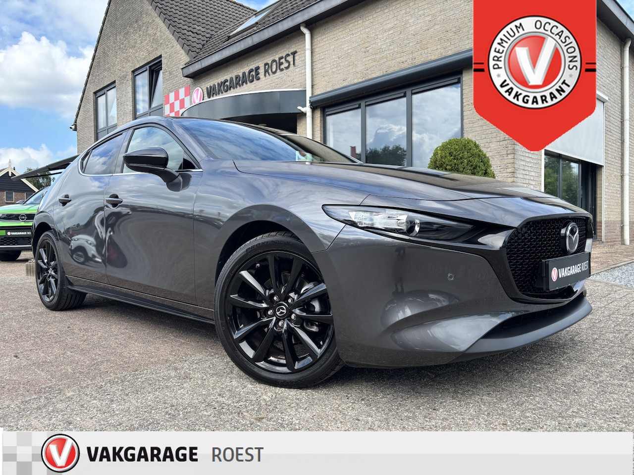 Mazda 3 - 2.0 e-SkyActiv-X M Hybrid 186pk Homura Carplay / Keyless / Camera - AutoWereld.nl