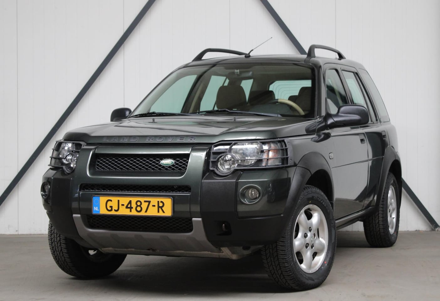 Land Rover Freelander Station Wagon - 2.5 V6 SE l Nieuwe APK + banden l V6 l Harman kardon - AutoWereld.nl