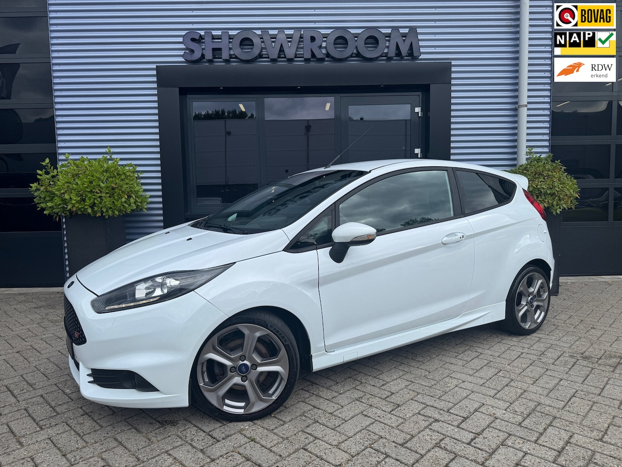 Ford Fiesta - 1.6 ST2 |Airco|Stage 1| Start Stop| ITG 210 PK - AutoWereld.nl