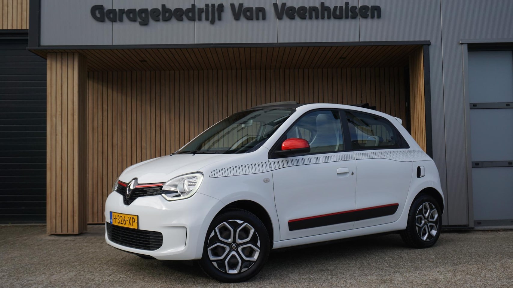 Renault Twingo - 1.0 SCe 73pk 5Drs Collection Vouwdak/Open dak Airco Cruise Control Elek.Pakket A-Spoiler 2 - AutoWereld.nl