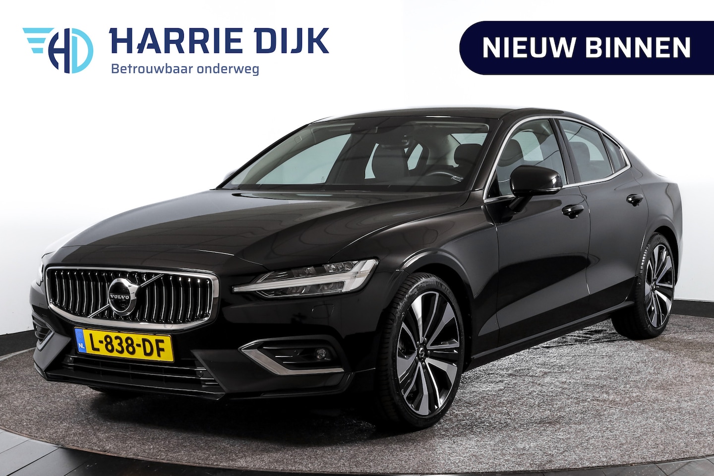 Volvo S60 - 2.0 T5 251 PK Intro Edition - Automaat | Dig. Cockpit | Adapt. Cruise | Stoelverw, | PDC | - AutoWereld.nl