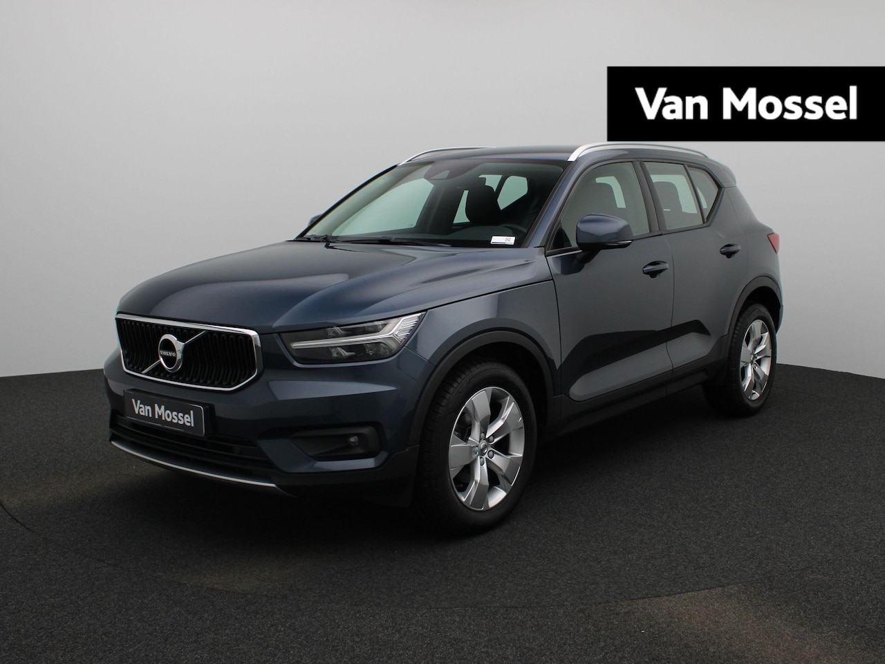 Volvo XC40 - 1.5 T2 Momentum Pro | Adaptieve Cruise Controle | Achteruitrij Camera | Virtuale Cockpit | - AutoWereld.nl