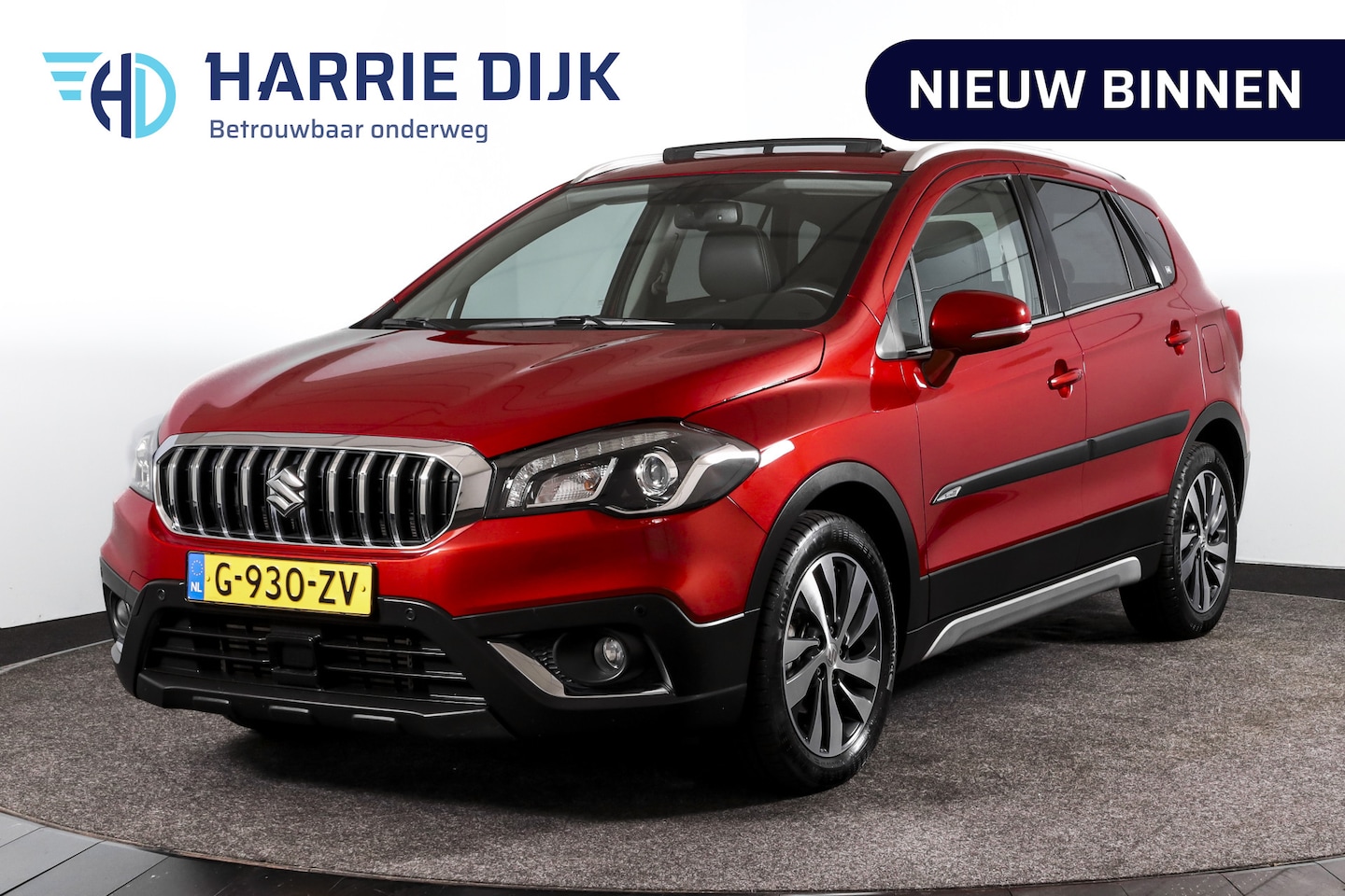 Suzuki S-Cross - 1.4 Boosterjet 140 PK Stijl - Automaat | S/K-Panodak | Adapt. Cruise | Stoelverw. | PDC | - AutoWereld.nl