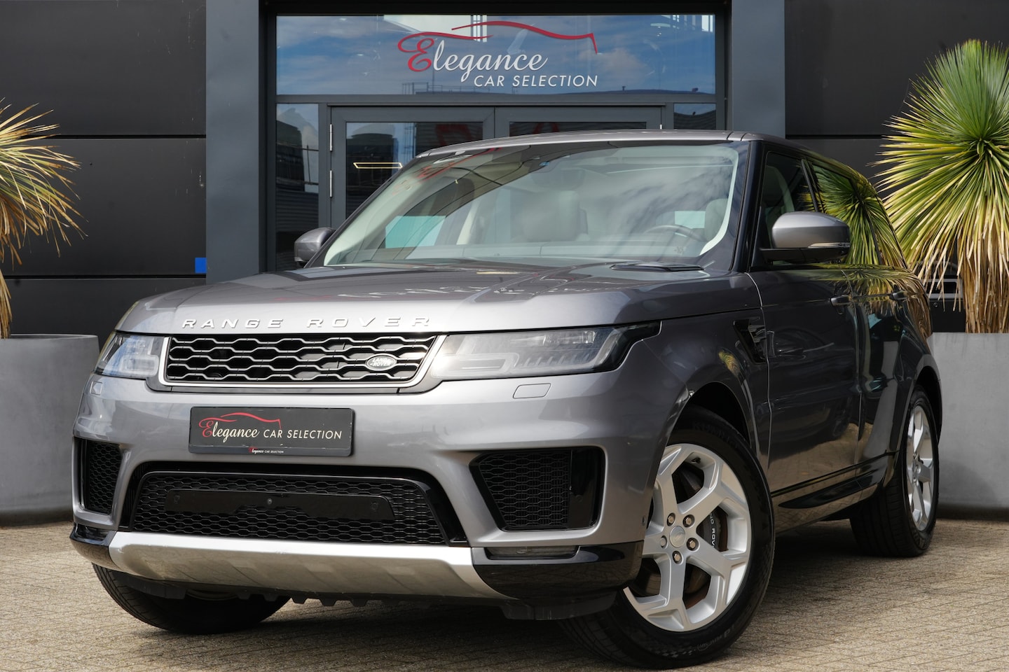 Land Rover Range Rover Sport - 2.0 P400e HSE 404pk Panoramadak/Stoelverwarming/Camera - AutoWereld.nl