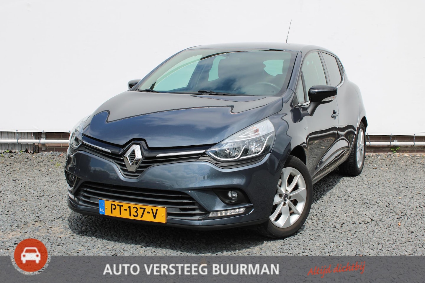 Renault Clio - 0.9 TCe Limited 0.9 TCe Limited , Cruise Control en Navigatie en maar 54000 km!! - AutoWereld.nl