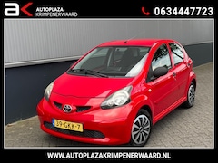 Toyota Aygo - 1.0-12V Nette auto Nieuwe apk 80000km nap