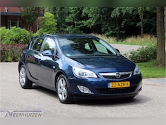 Opel Astra - 1.6 Edition | 2011 | AUTOMAAT | Airco |
