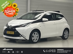 Toyota Aygo - 1.0 VVT-i x-wave / Cabriovouwdak / Navigatie / Camera / Airco / Bluetooth /