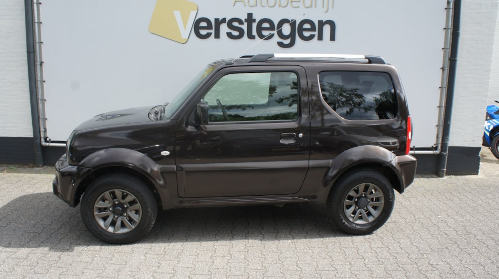 Suzuki Jimny - 1.3 4WD Exclusive - AutoWereld.nl