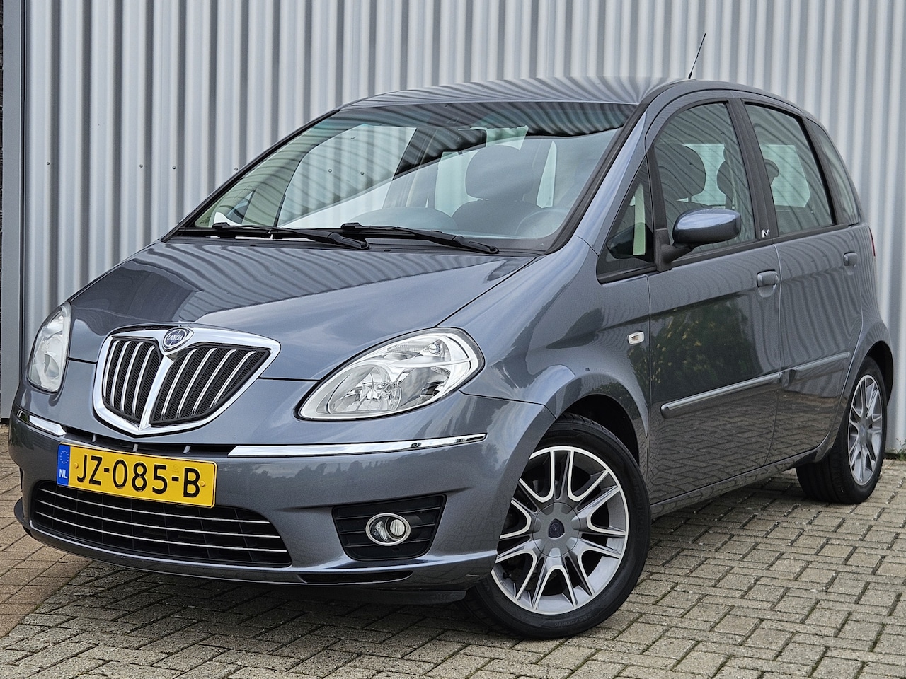 Lancia Musa - 1.4-16V Oro /Airco/Dealer Onderhouden/92.788km! - AutoWereld.nl