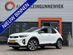 Kia Stonic - 1.0 T-GDi ExecutiveLine / Afneembare Trekhaak / Lederen Bekleding / Stoelverwarming / Stuu