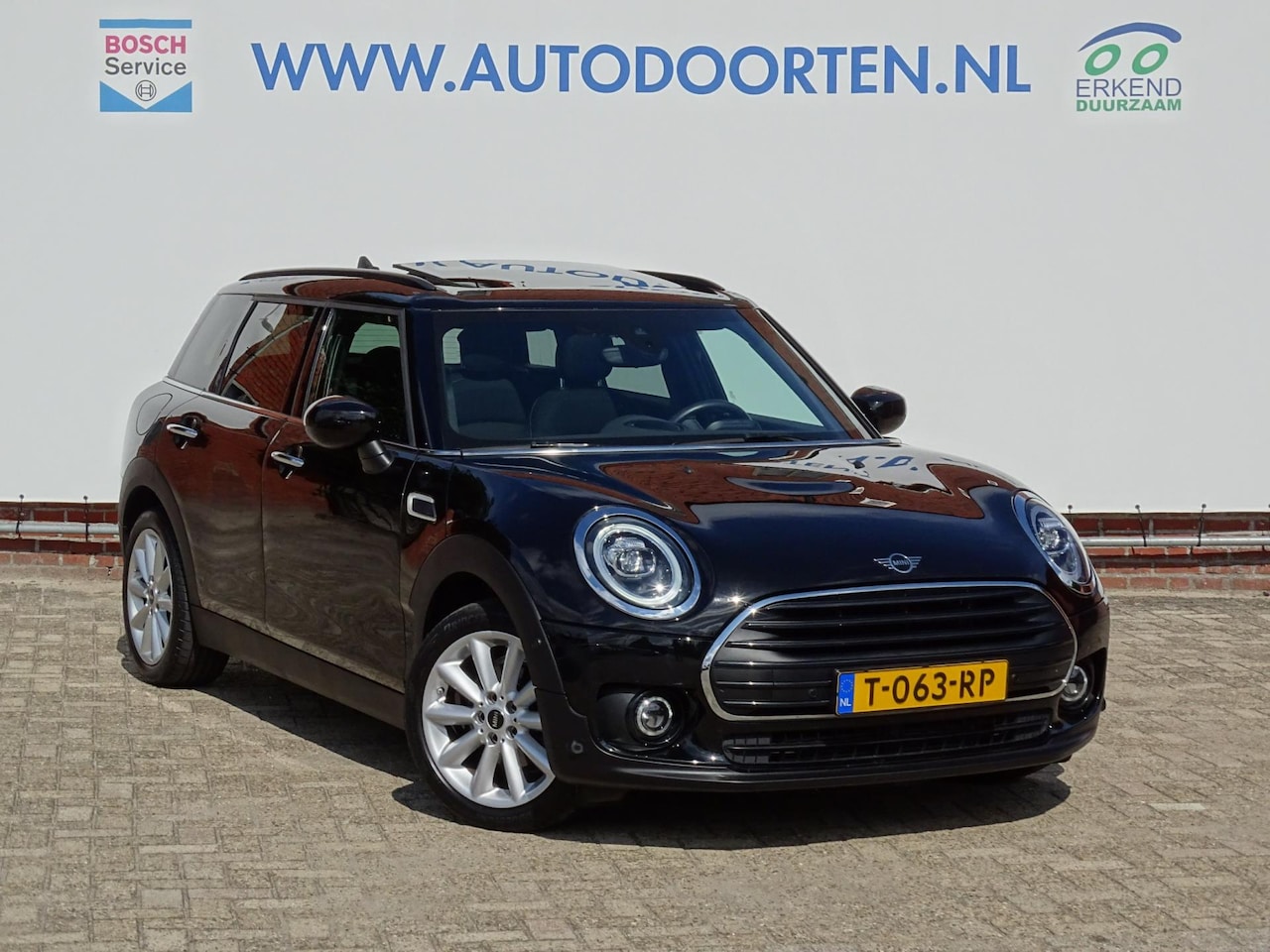 MINI Clubman - Mini 1.5 Cooper Chili |Pano|Aut|Stoelverwarming|Keyless - AutoWereld.nl
