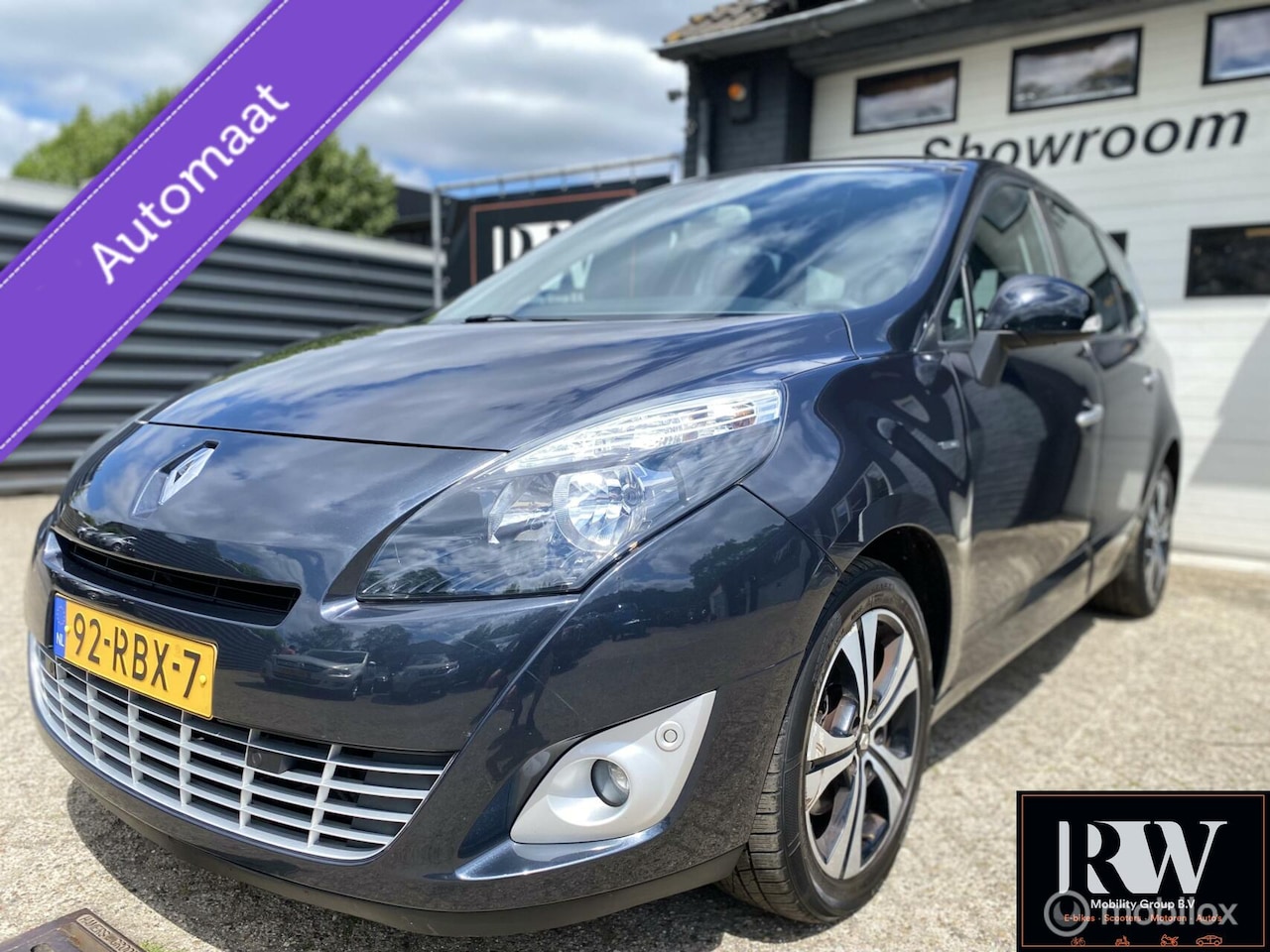 Renault Scénic - 2.0 Privilege Automaat*bose*A/C*cruise*navi - AutoWereld.nl