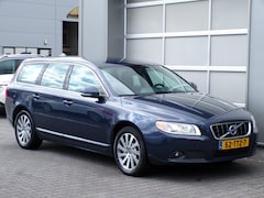 Volvo V70 - 1.6 T4 Limited Edition|Xenon|Cruise|Navi|PDC|Trekh