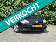Volkswagen Golf - 1.6 FSI Optive | Cruise control + Clima |