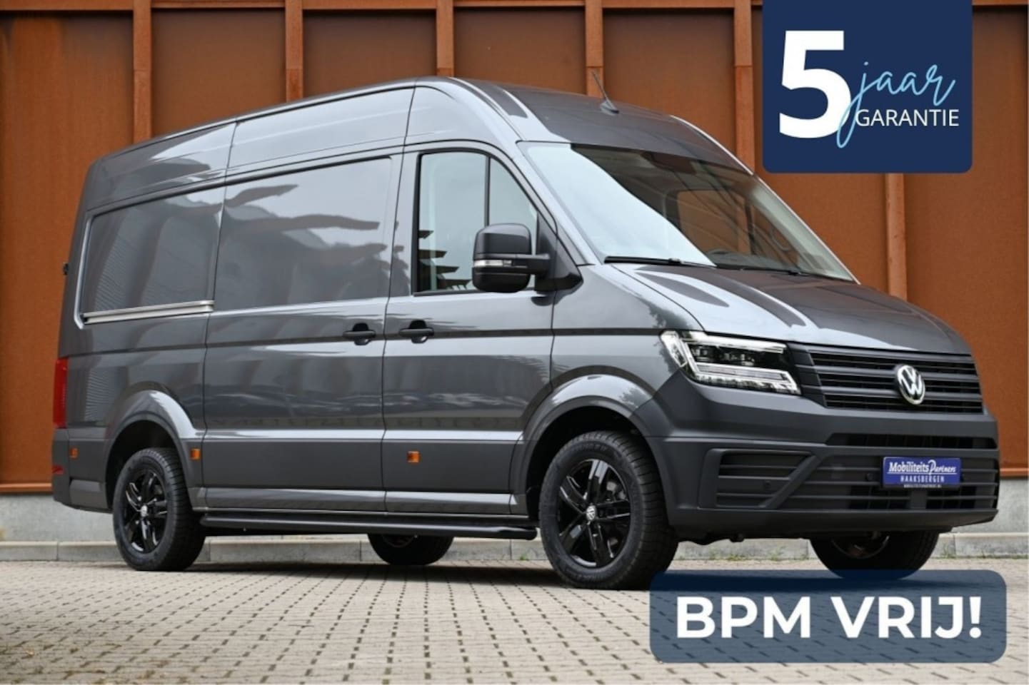 Volkswagen Crafter - 2.0 TDI L3H3 140pk  LEDER  LED  € 399 pm =  5jr gar - AutoWereld.nl