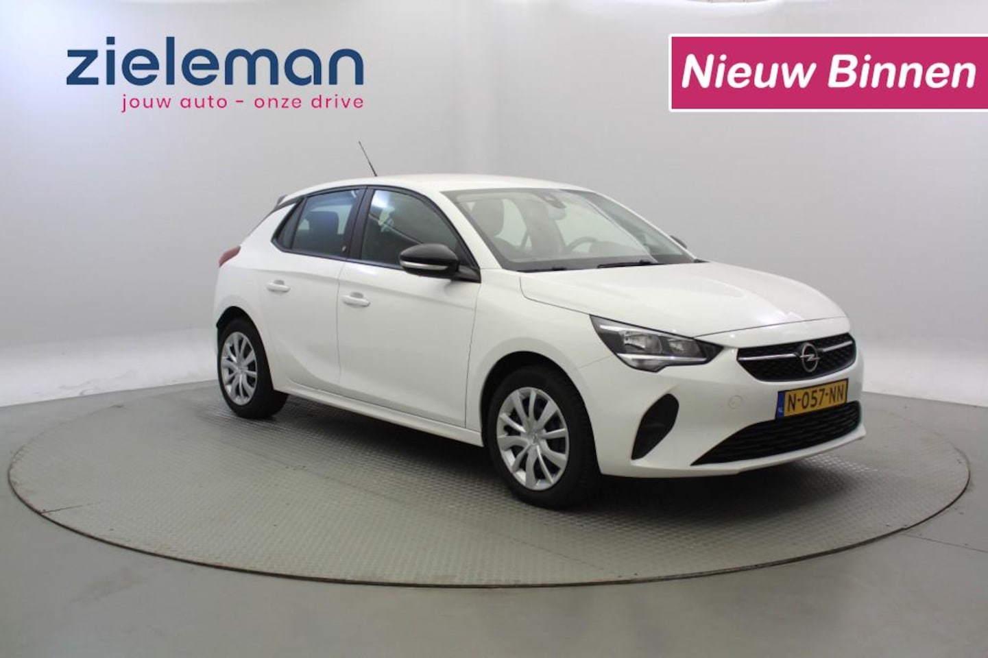 Opel Corsa-e - Edition 50 kWh 3 Fase - Carplay, Cruise, Clima, SOH 92% - AutoWereld.nl