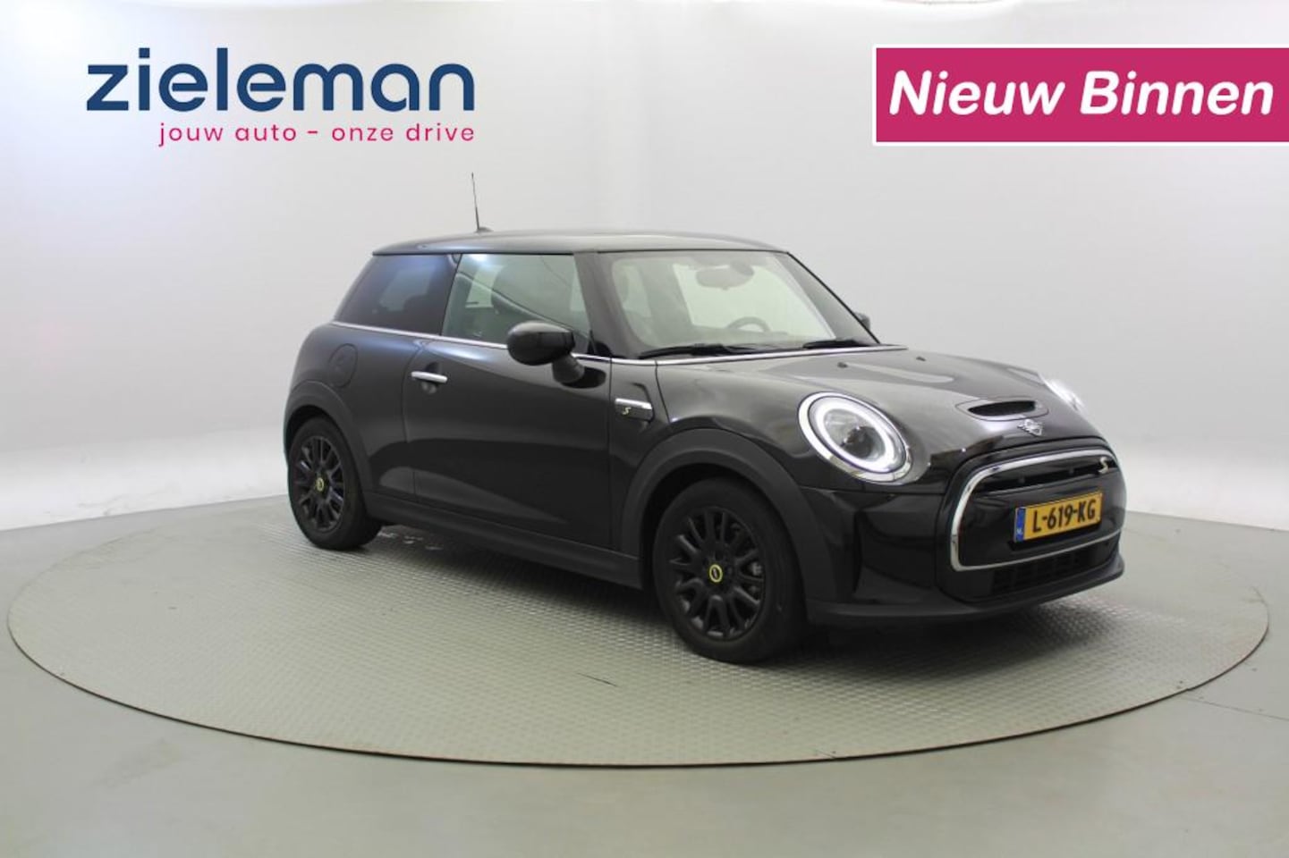 MINI Cooper - Electric Business Edition 33 kWh - Panorama, Carplay, Cruise, SOH 95% - AutoWereld.nl