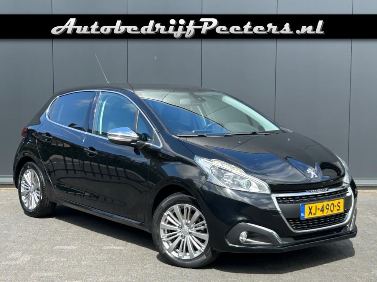Peugeot 208 - 1.2 5-Drs Navigatie Cruise PDC Sportvelgen - AutoWereld.nl