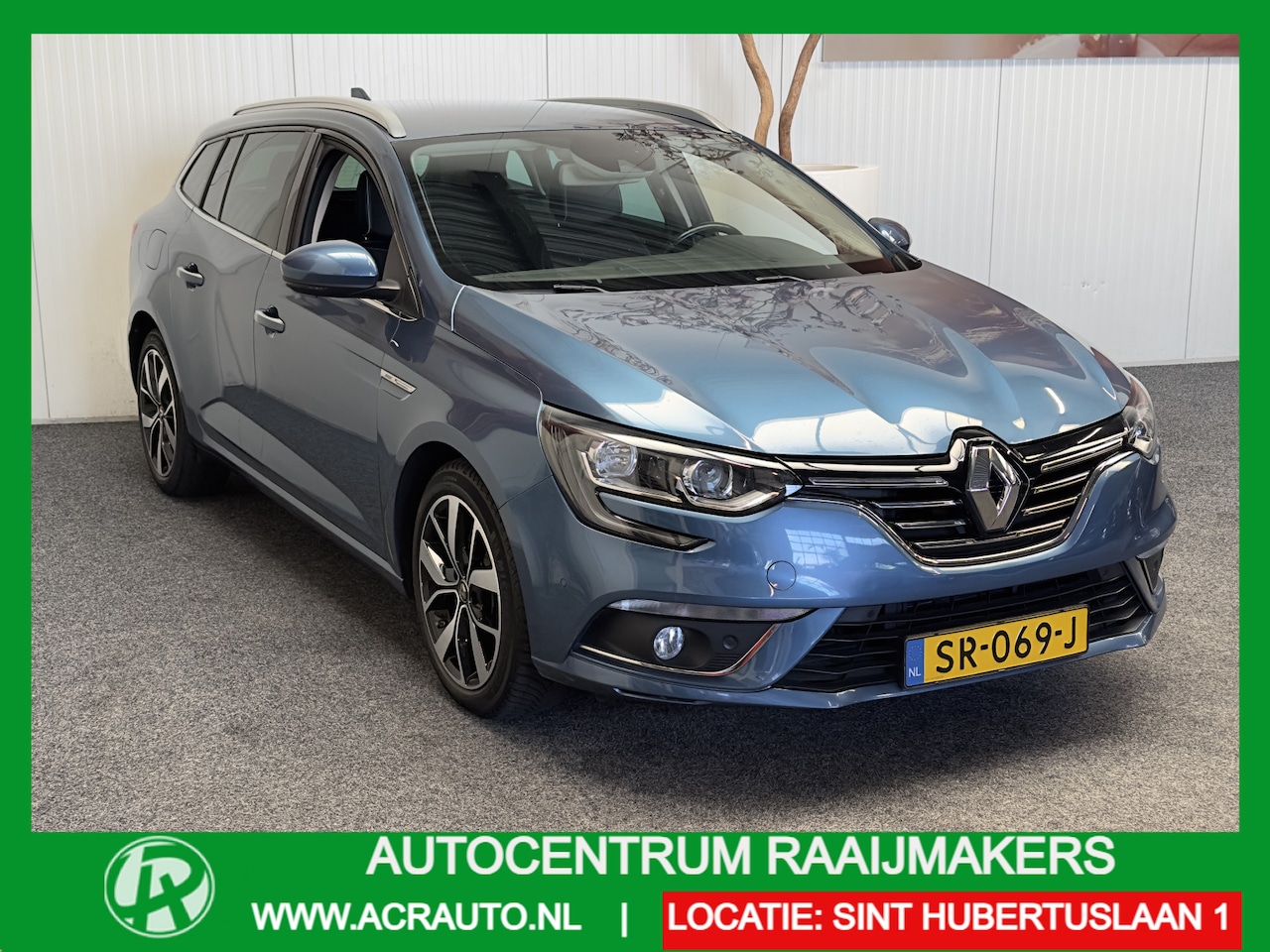 Renault Mégane Estate - ESTATEe 1.6 dCi BOSE STOF/LEDER NAVIGATIE CRUISE CONTROL RIJSTROOKSENSOREN DODEHOEKSENSORE - AutoWereld.nl