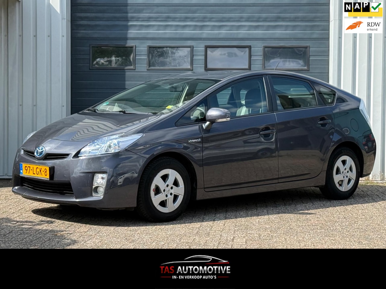 Toyota Prius - 1.8 Comfort AUTOMAAT / CLIMA / CRUISE / NAP - AutoWereld.nl