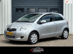 Toyota Yaris - 1.0 VVTi AIROC/ STUURBEKRACHTIGING / EL.RAMEN