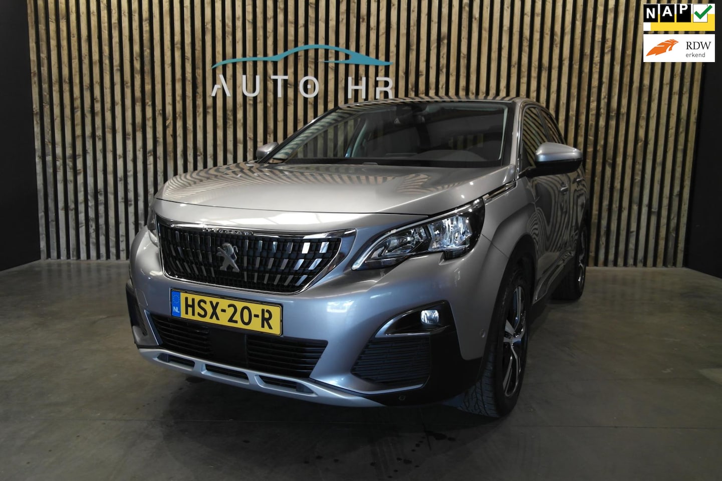 Peugeot 3008 - 1.2 131pk automaat Allure - AutoWereld.nl