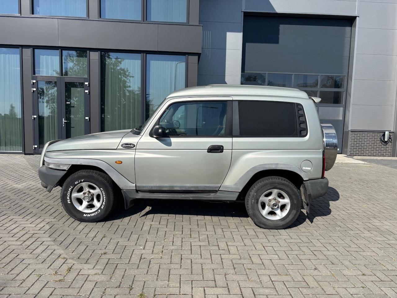 SsangYong Korando - 2.9 TDX 4WD AUTOMAAT - AutoWereld.nl