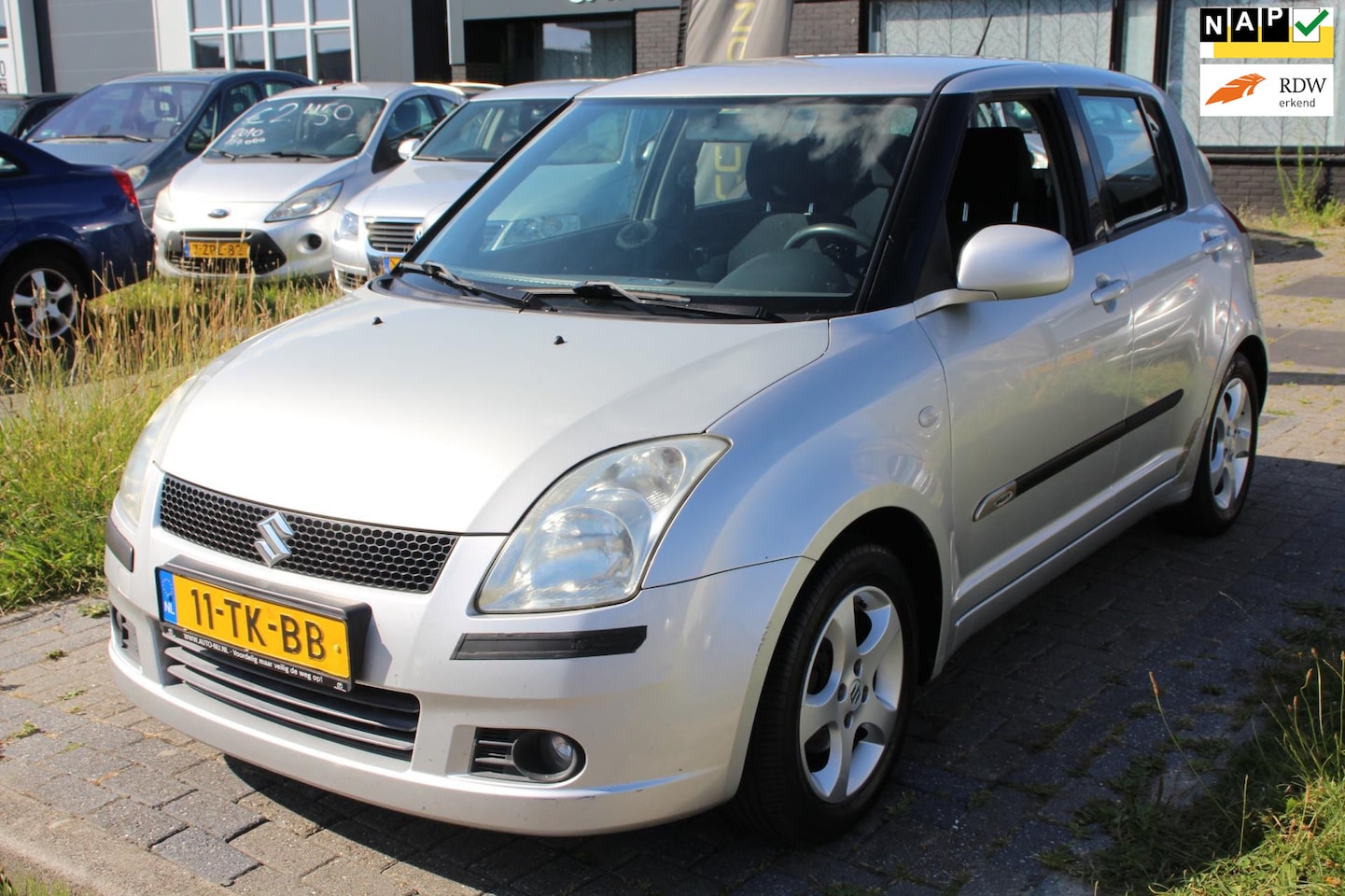 Suzuki Swift - 1.3 Shogun 5-Deurs Airco LM-Velgen Elec pakket APK NAP - AutoWereld.nl