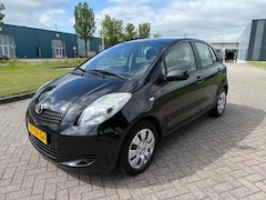 Toyota Yaris - 1.3 VVTi Sol
