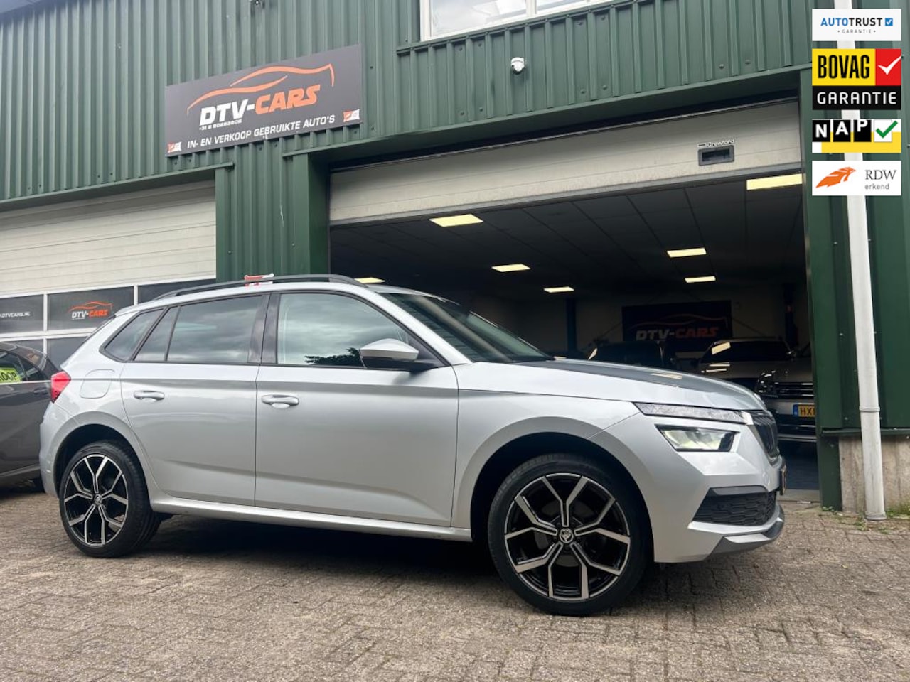 Skoda Kamiq - 1.0 TSI Sport Business DSG 18inch - AutoWereld.nl