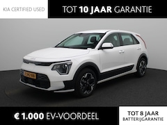 Kia Niro EV - Light Edition 64.8 kWh | Camera | Cruise Control | Navigatie | Parkeer Sensoren