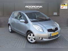 Toyota Yaris - Automaat|Airco|Keyless|Spoiler